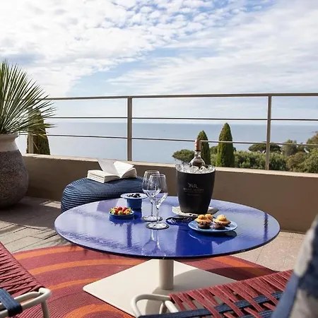 La Reserve - Hotel, And 5*