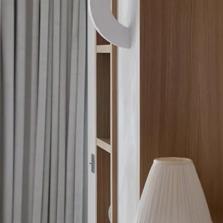 La Reserve - Hotel, And Hotel 5*