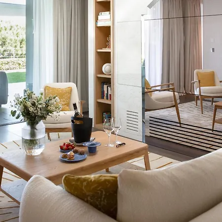 La Reserve - Hotel, And فندق 5*
