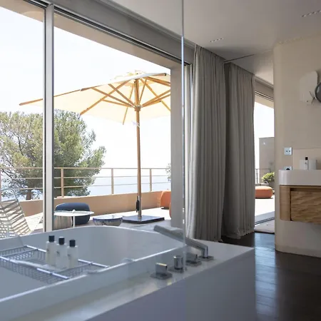 La Reserve - Hotel, And Hotel