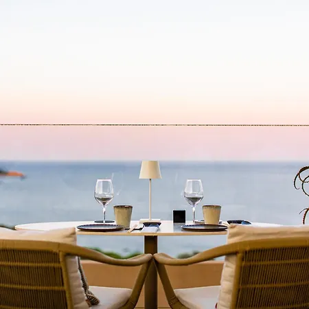 La Reserve - Hotel, And